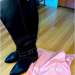 Knee high “Helen” leather boots size 6 from Miss Lola
